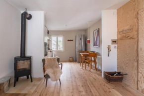 Casa Claudia, stylish & spacious Nago-Torbole